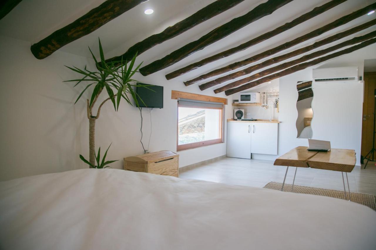 Apartamentos Turisticos La Casa Vieja Sabiote ภายนอก รูปภาพ