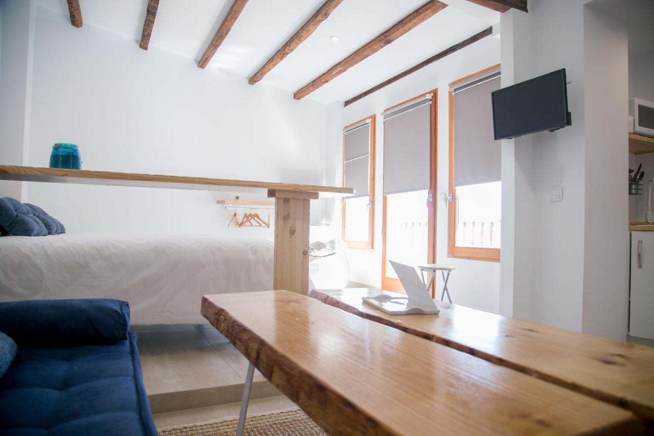Apartamentos Turisticos La Casa Vieja Sabiote ภายนอก รูปภาพ