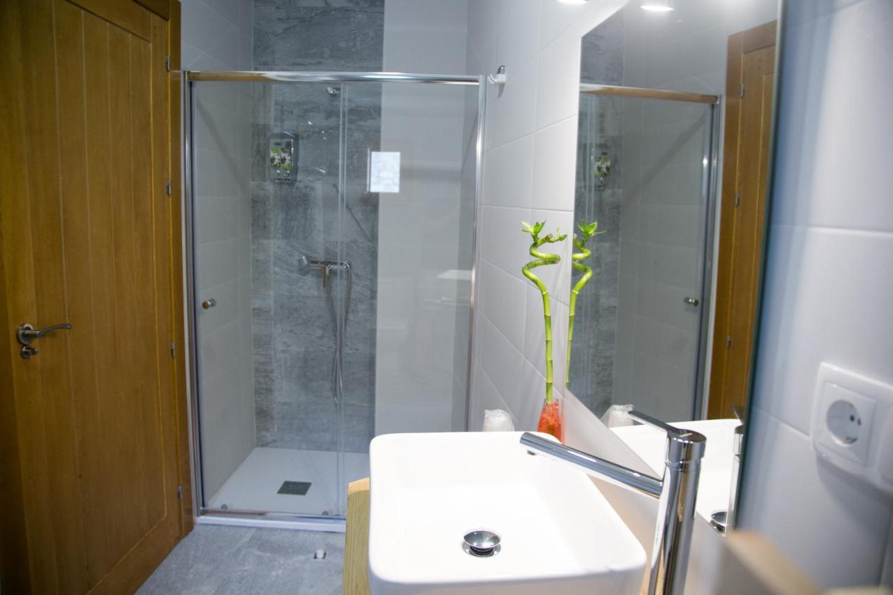 Apartamentos Turisticos La Casa Vieja Sabiote ภายนอก รูปภาพ