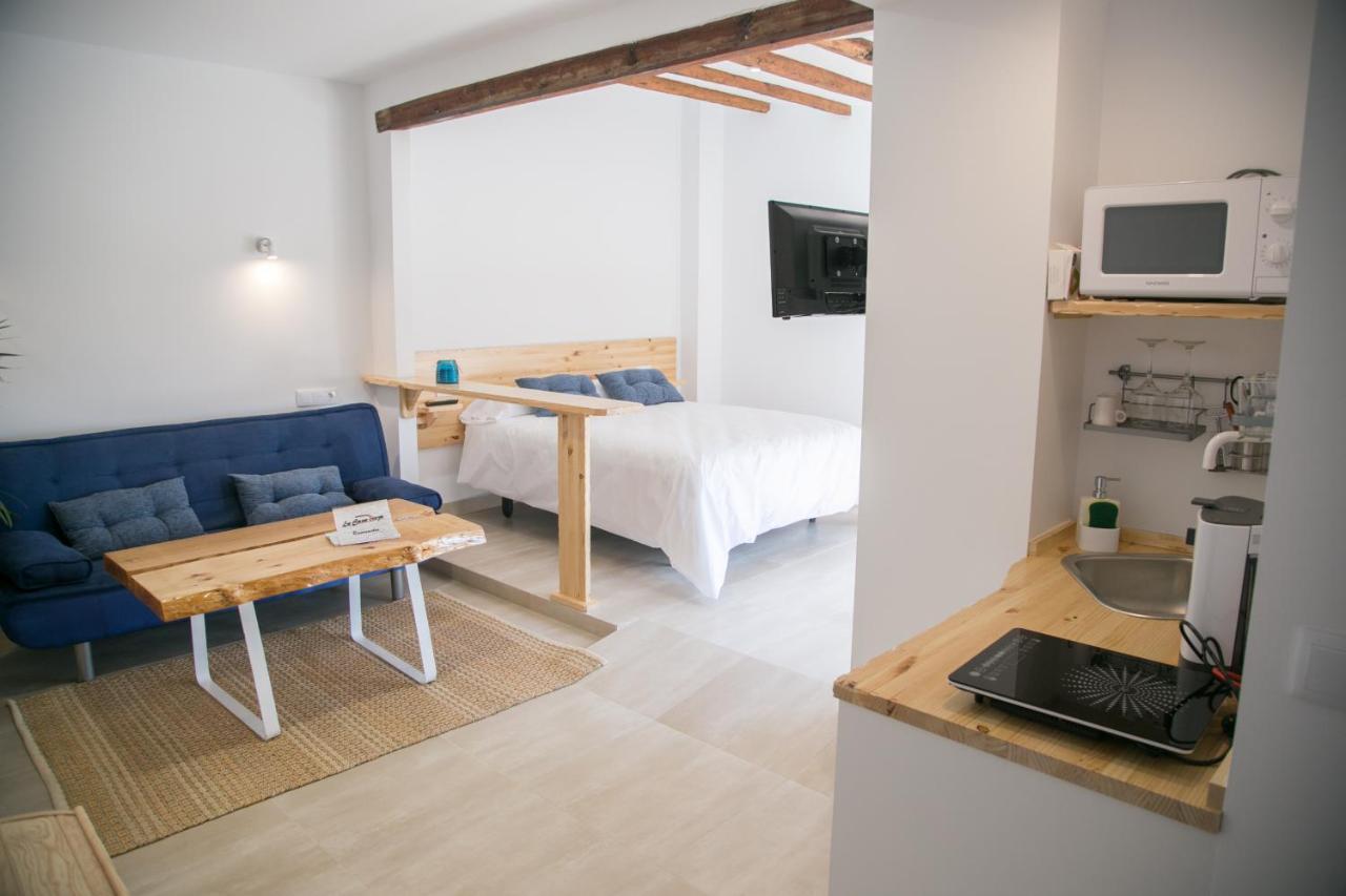 Apartamentos Turisticos La Casa Vieja Sabiote ภายนอก รูปภาพ